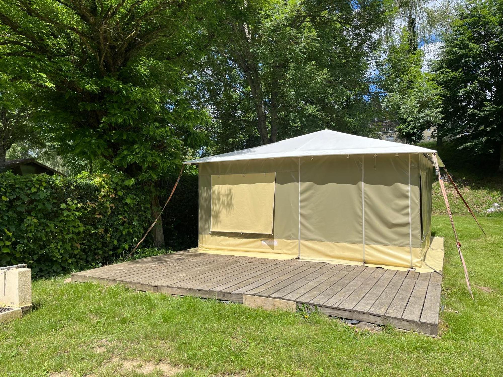 Camping De Montlouis-Sur-Loire Esterno foto