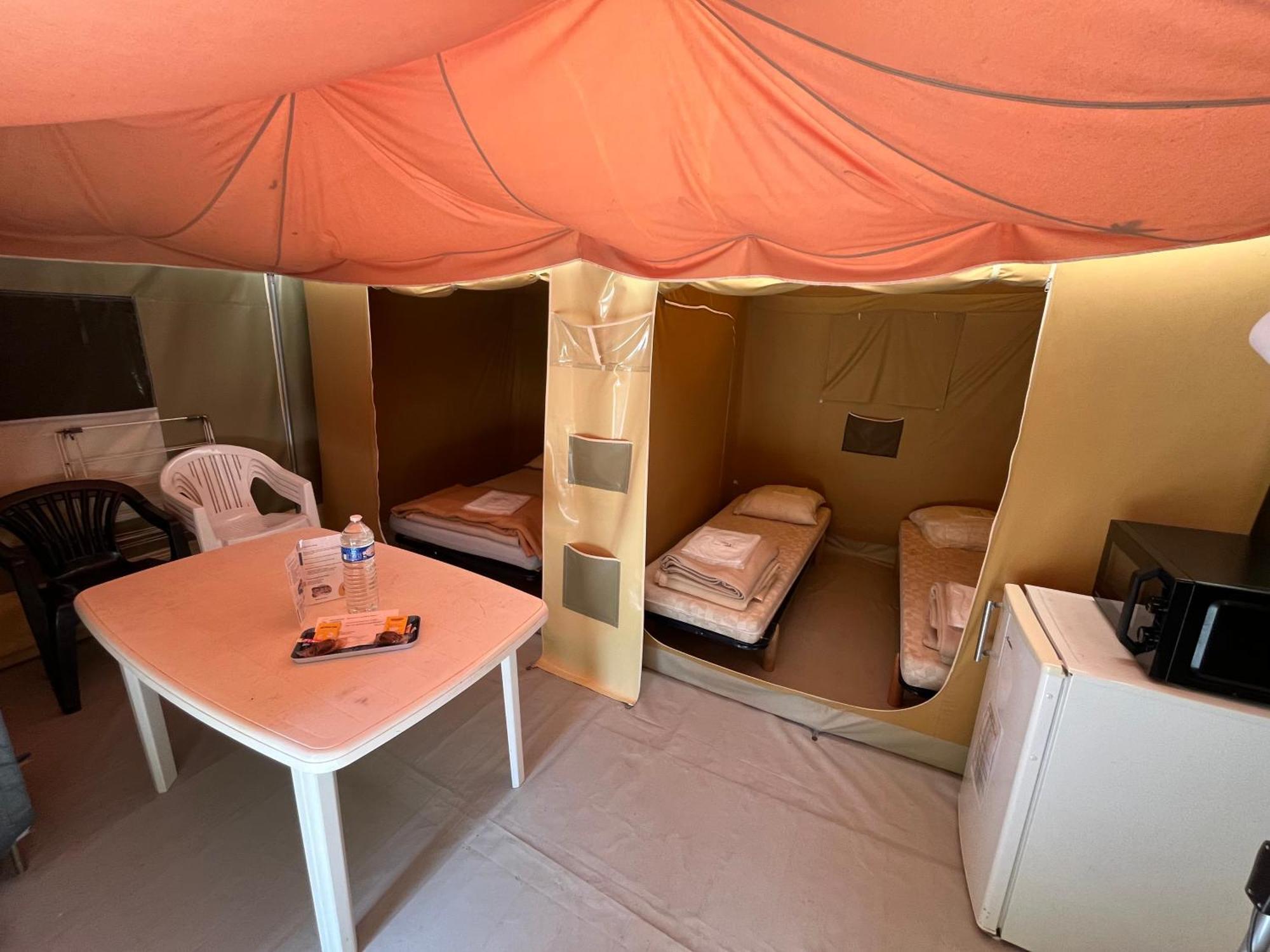 Camping De Montlouis-Sur-Loire Esterno foto