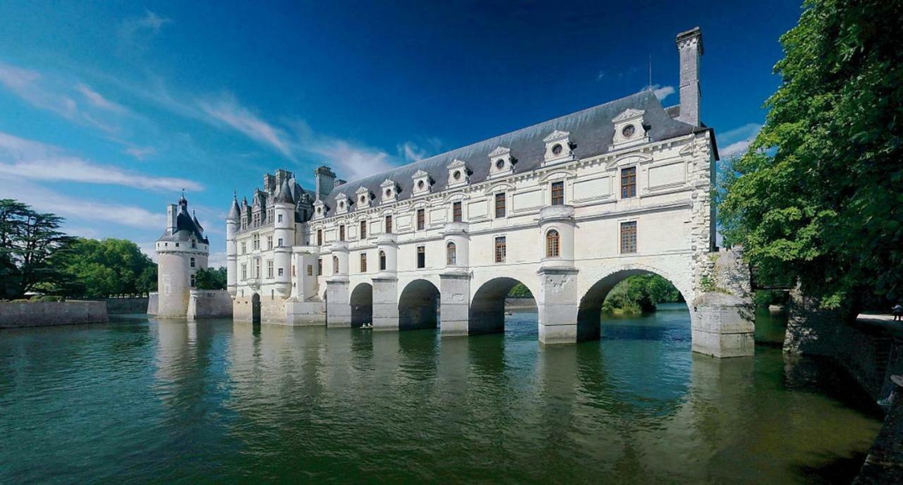 Camping De Montlouis-Sur-Loire Esterno foto